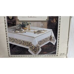 Statements Tablecloth 60x84 White Gold Black Sheraton Collection Baroque Floral